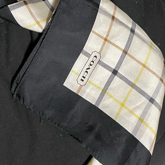 Coach silk scarf - Picture 3 of 5